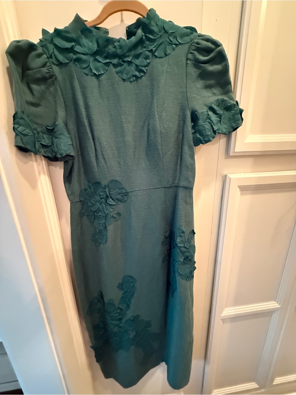 ANTONIO MELANI Teal Floral-Appliqué Midi Dress - Picture 2 of 3